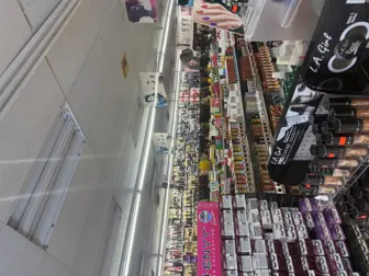 Excellent beauty supply shop in a great location!