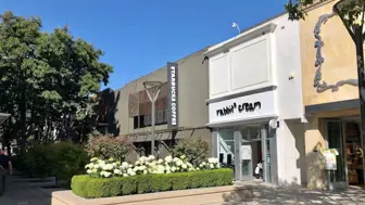 Prime high traffic locations in Palo Alto and Santa Clara