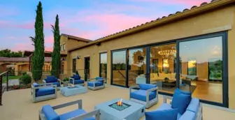 Door & Window Supplier w Exclusive Manufacturer Relationships