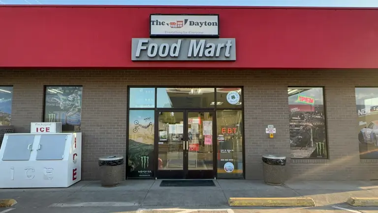 convenience store