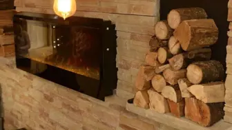Pizzeria/Restaurant For Sale In Great Area!
