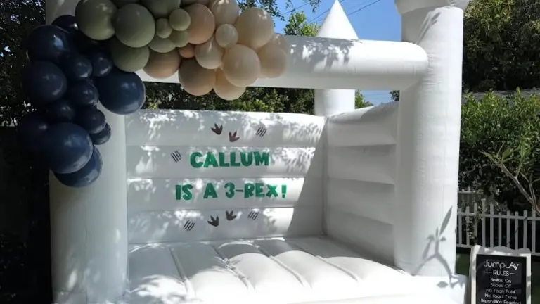 10x10 Bounce house