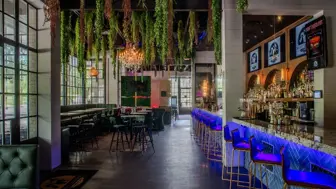  Fire Sale – Turnkey East Austin Bar/Venue – All Offers Considered