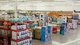 Liquidation Outlet