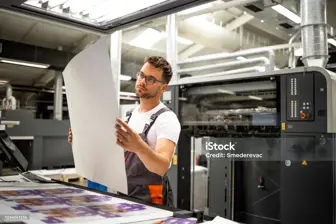 Sign and Print Franchise with strong revenue growth