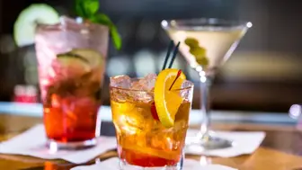 ID #1737 - The ONLY “44” Distribution License available in Maplewood!