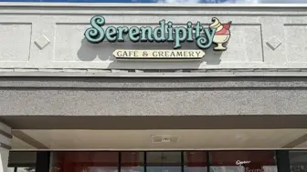 NEWLY renovated Cafe & Creamery in busy shopping center