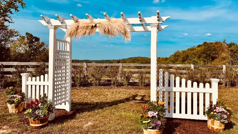 Beautiful Landscaping and Scenic Views for Wedding Ceremonies