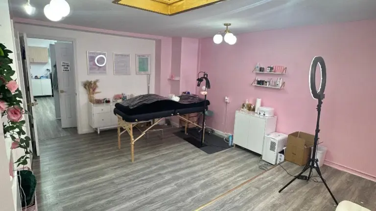 beauty room 