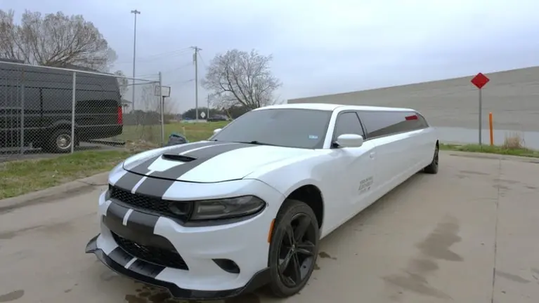 Charger Limo Charger Limo
