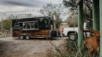 Freshly Prepped - Mobile Kitchen
