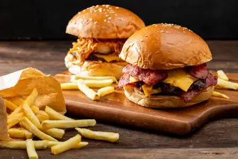 Fire Sale – Owner Absentee Restaurant For Sale On The North Shore!