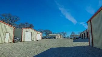 Storage Facility - 9.54% Cap Rate - List Price: $1,200,000