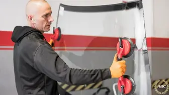 Commercial & Specialty Glass Services - Brantford, Ontario