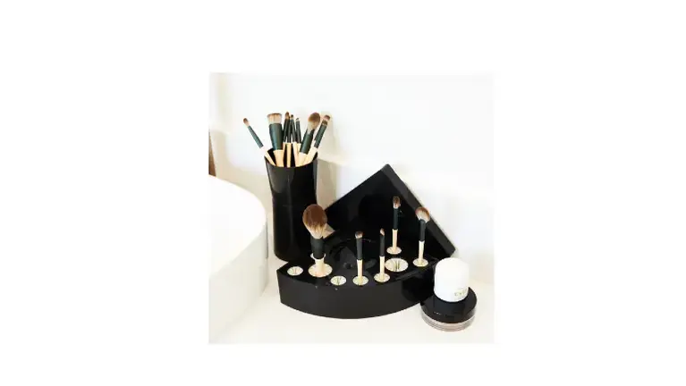 Base Inserts for Freshly Washed Brushes