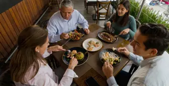 Profitable Restaurant and Bar in high-growth area