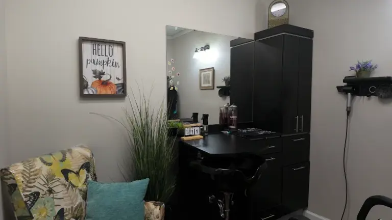 Private stylist room Private stylist room