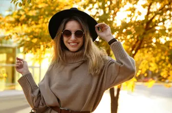 Beautiful Women’s Clothing Boutique with Prime Downtown Location