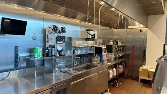 Boba tea and snack shop for sale in Cupertino with full kitchen
