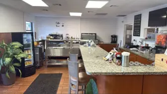 Full Restaurant in Miami, inside a gas station
