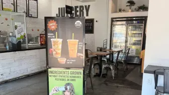 Cafe, Smoothie & Juice Bar – Purchase the Franchise or Create Your Own