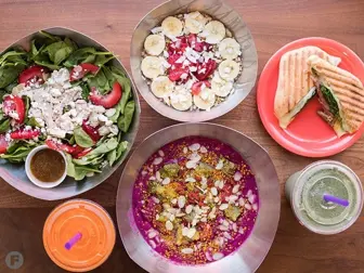 Fresh Superfood Bowls and Smoothies Franchise