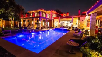 A Unique Seeded Pool Cleaning & Repair Business for Sale.