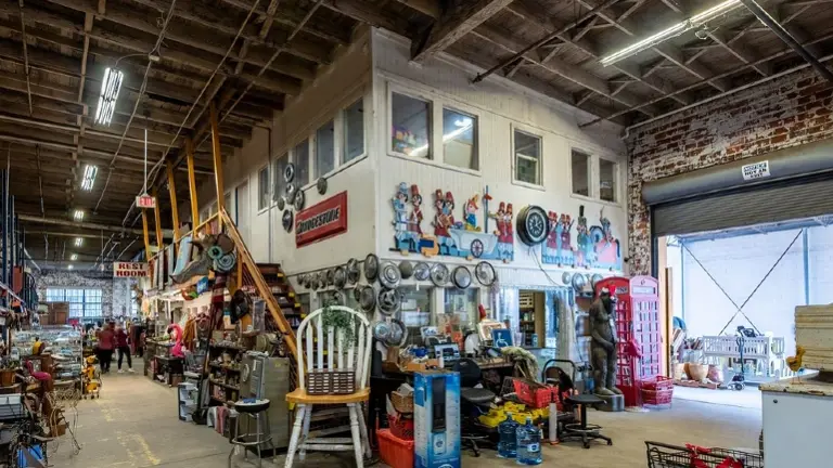 Retail Store 