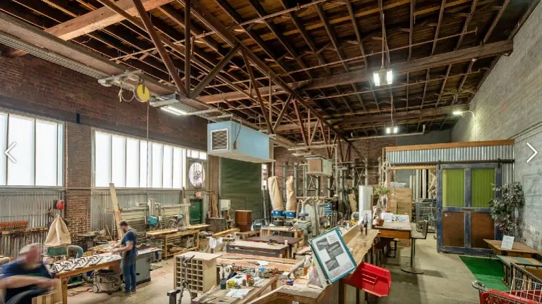 Custom Wood Shop 