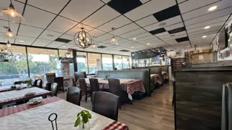 Turnkey Pizzeria with Established Business of 45 Years