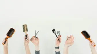 Newly Renovated Hair Salon/ Highly Desirable Area