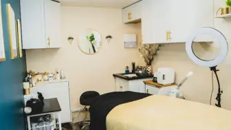 Established Skin Care, Massage and Makeup Studio for Sale