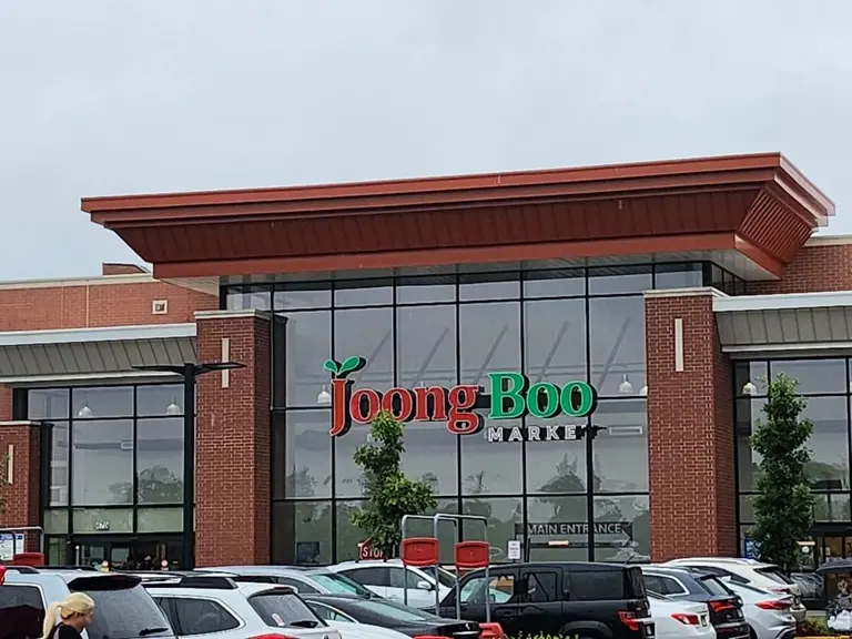 Turnkey Restaurant next to Joongboo