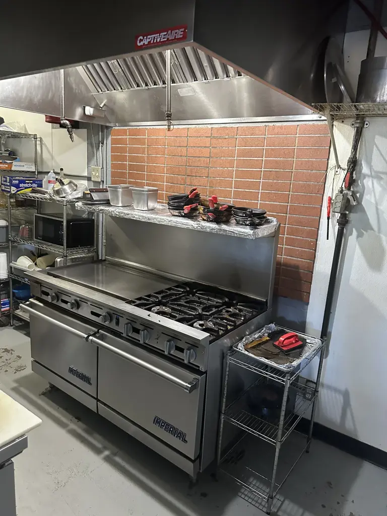 Heavy Duty Stove with Hood
