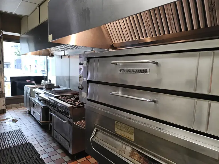 Large Kitchen
