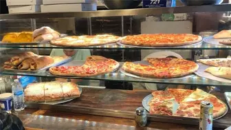 Nassau Pizzeria - $26K weekly - Absentee Biz in High-Income Town