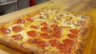 Established Take-Out Pizza Shop