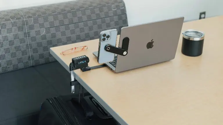 LapLok with BagLok & Phone Mount