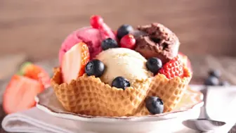 Ice Cream & Coffee Shop in Orlando – Established 18 Years!