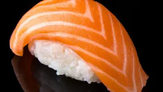 Sushi & Ramen Restaurant with liquor license