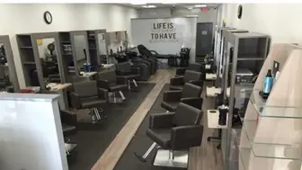 Established Hair Salon – Prime Plaza Location- MOTIVATED SELLER