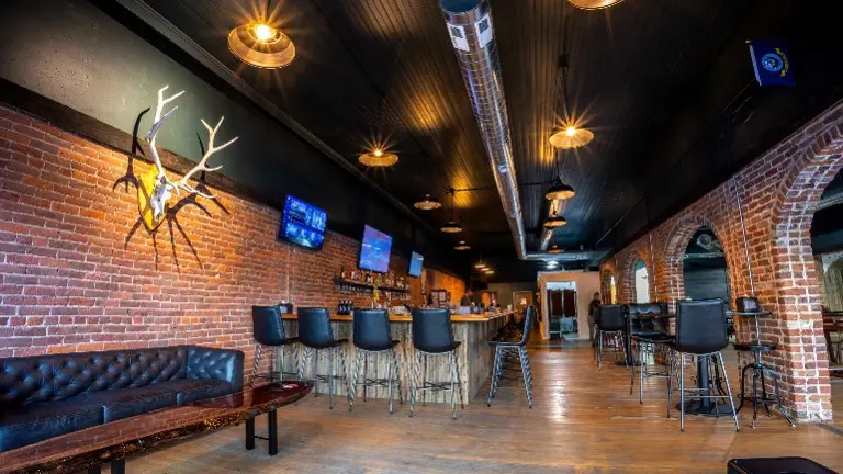 Entry from 308 E Main Entry from 308 E Main