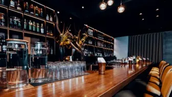 Fantastic Opportunity, Restaurant & BAR W/Real Estate