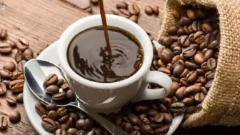 Renowned Coffee Brand with Café & Online Sales