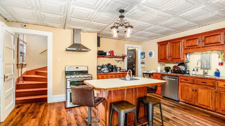 Owners Hidden Stairs 