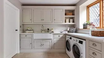 Great 18-Year Chicago Area Home Service Franchise