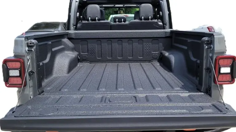 High-Quality Bedliner and Undercoating Services with Loyal Repeat Customers and Steady  Revenue.” High-Quality Bedliner and Undercoating Services with Loyal Repeat Customers and Steady  Revenue.”