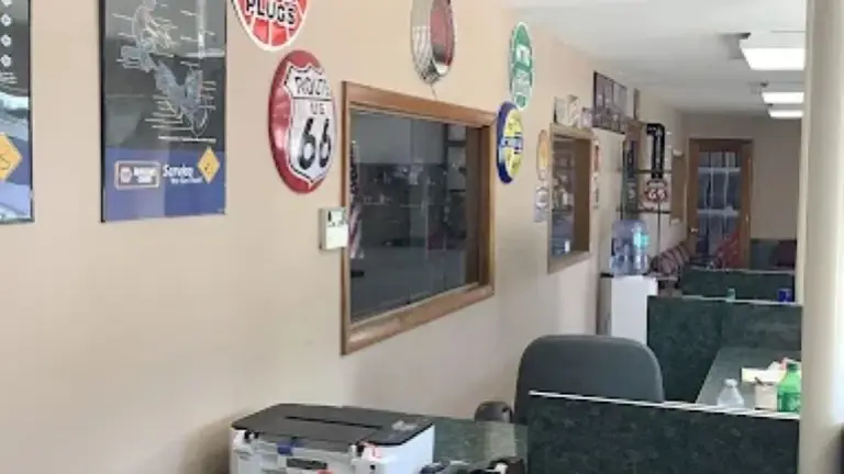 Front office /Waiting Front office /Waiting