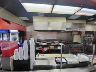 Established sandwich shop with low rent