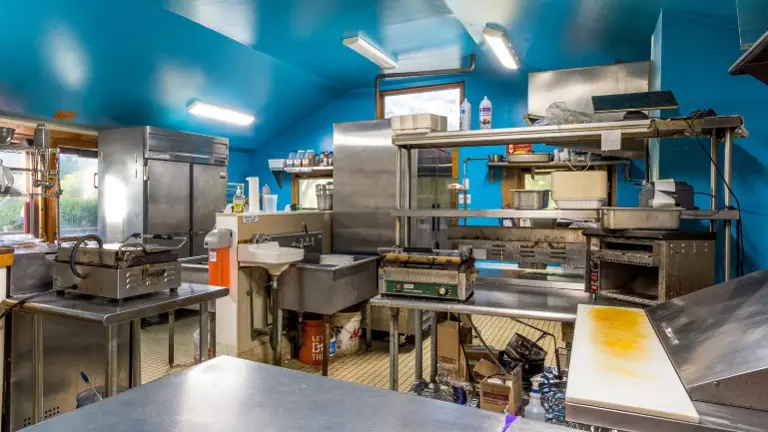 Equipped Kitchen Equipped Kitchen